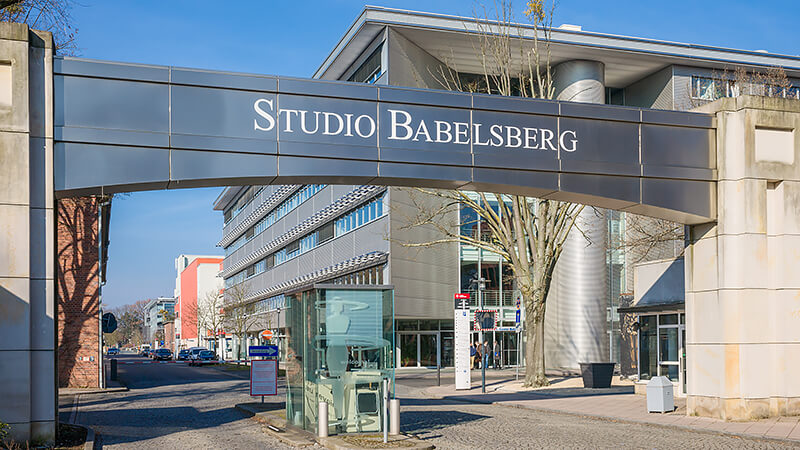 Eingang im Filmstudio Babelsberg, Potsdam